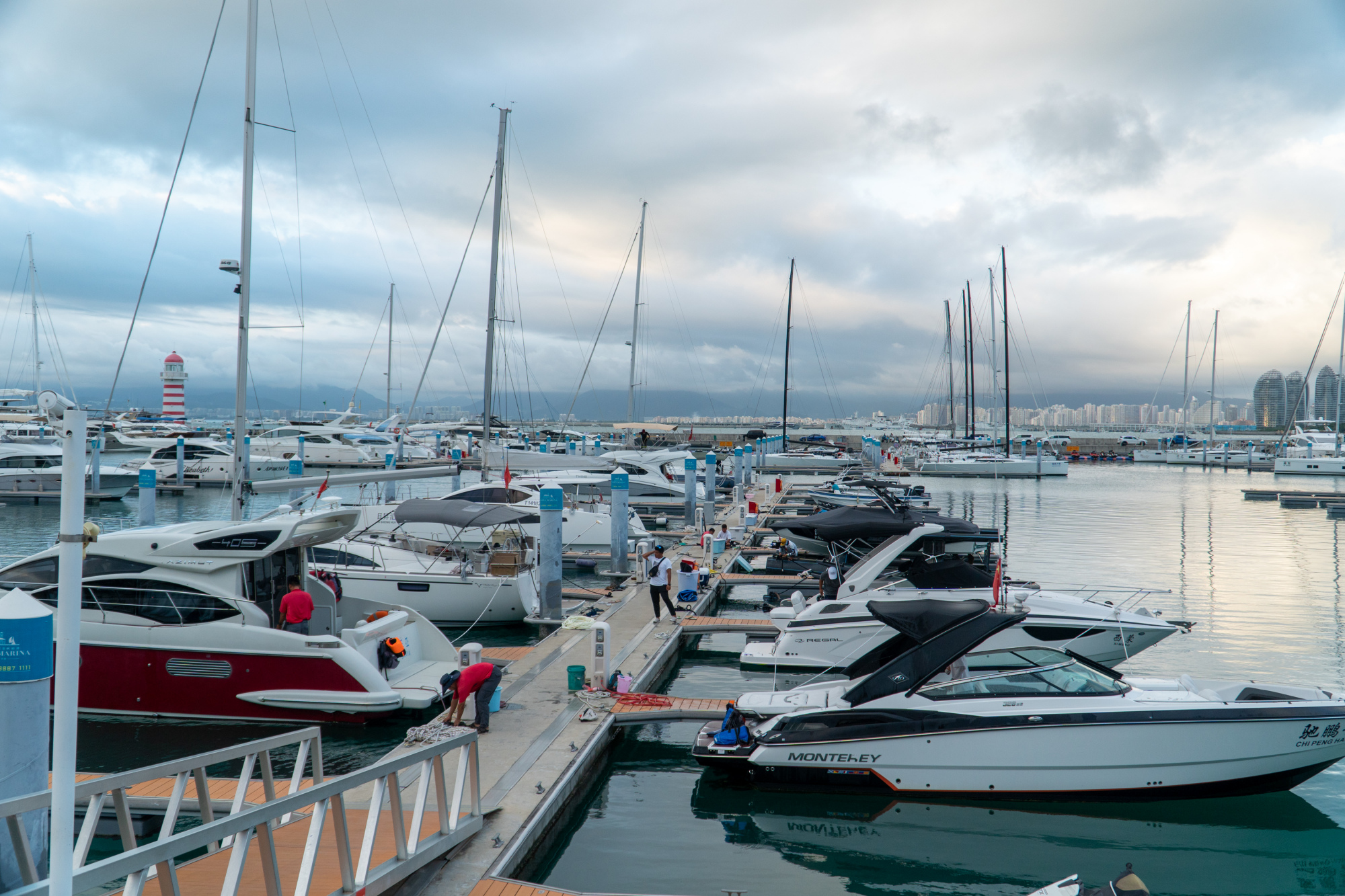 Sailingboat port