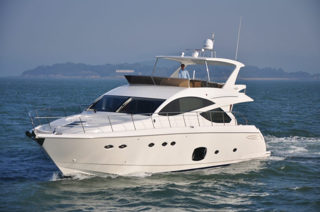 60-foot yacht