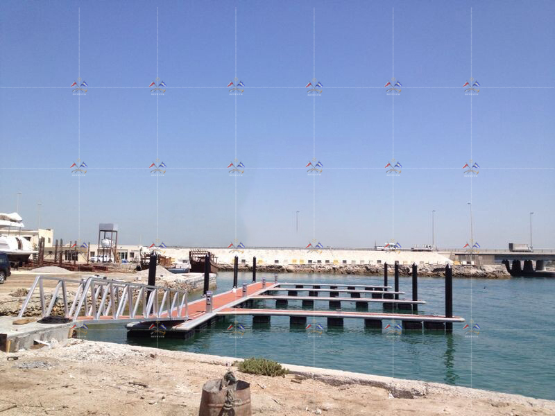 FLOATING PONTOON IN BAHRAIN