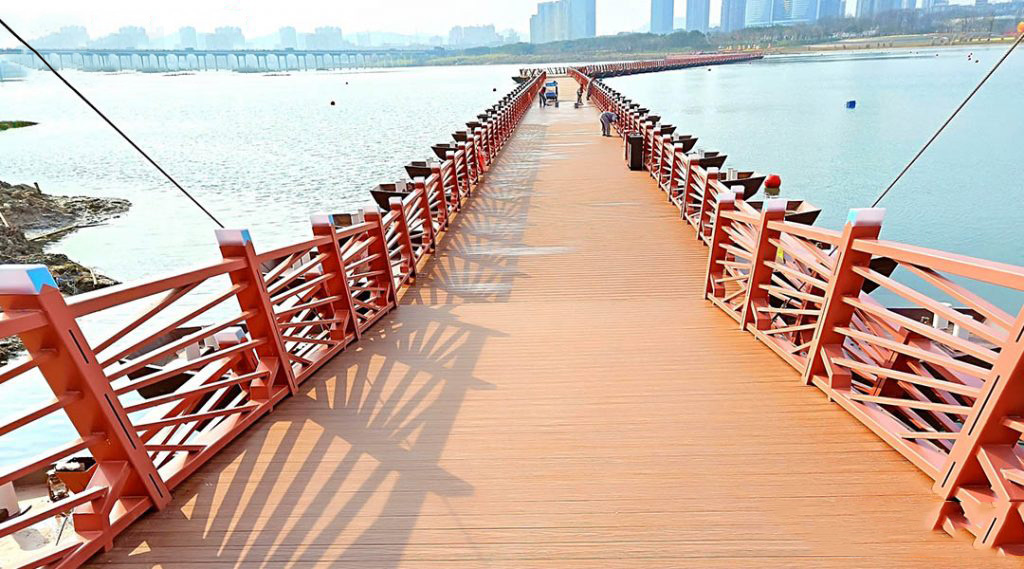 SICHUAN NANCHONG JIALING RIVER FLOATING PONTOON BRIDGE