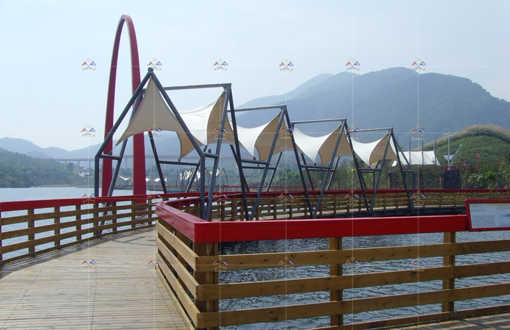 SHENZHEN WETLAND PARK LANDSCAPE PONTOON BRIDGE