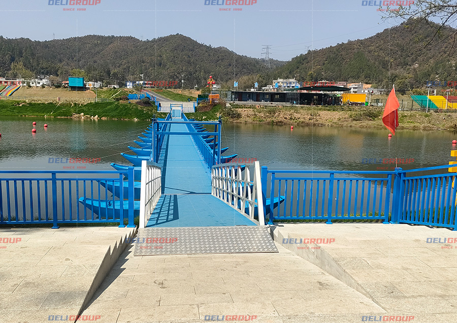 JIANGXI GANZHOU FLOATING STONE FLOATING BRIDGE