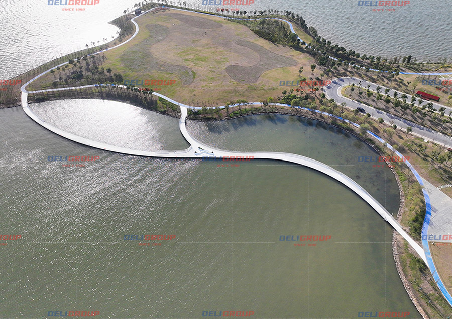 Floating House Manufacturers: Engineering Homes for International Marina Projects