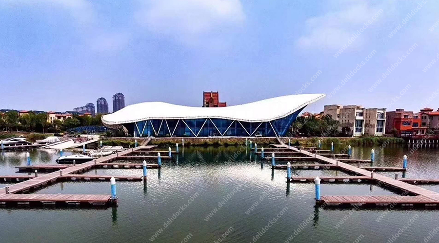 5 Engineering Advantages of Modular Detachable Floating Dock Systems in Marine Infrastructure