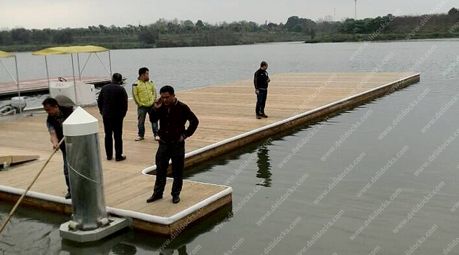 Floating Dock Chain Explained: Types, Benefits & Marine Applications