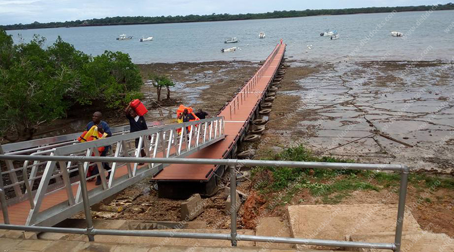 Shoreline Floating Docks: Engineered Resilience for Dynamic Waterfront Infrastructure
