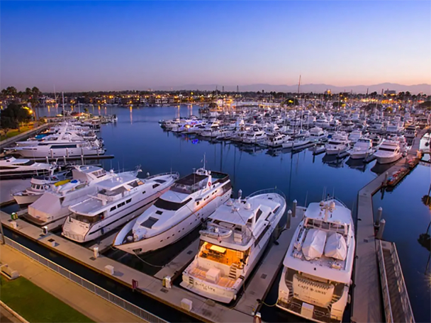 Dock fabricating company Dock fabricating company